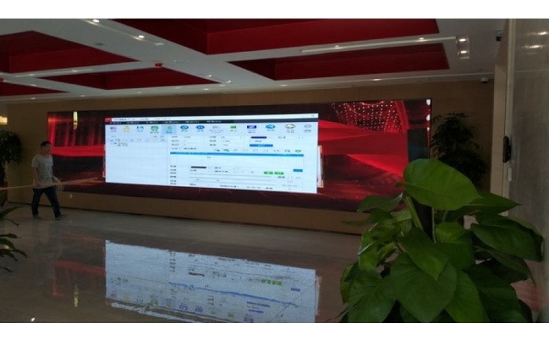 党群活动中心与视频会议室LEＤ电子显屏的做法