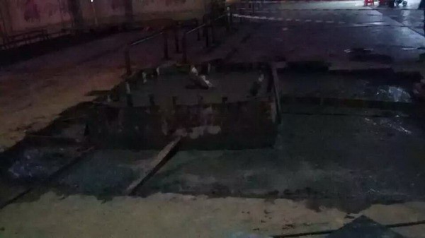 P8表贴户外全彩LED显示屏(图5)