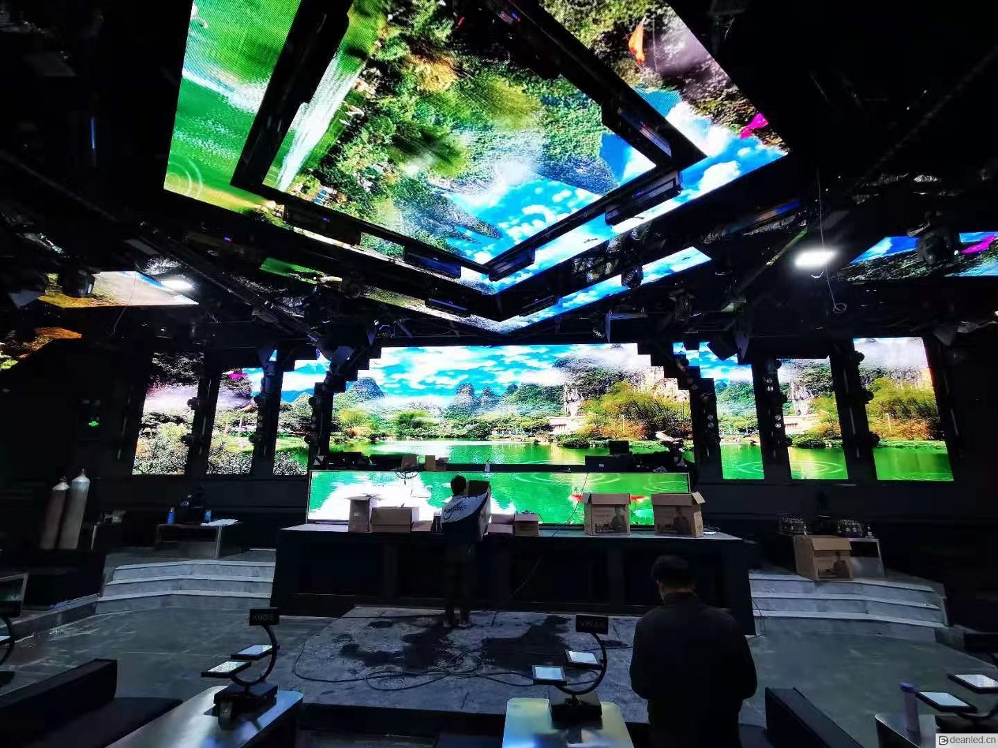 酒吧装璜中LED显示屏的应用(图3)